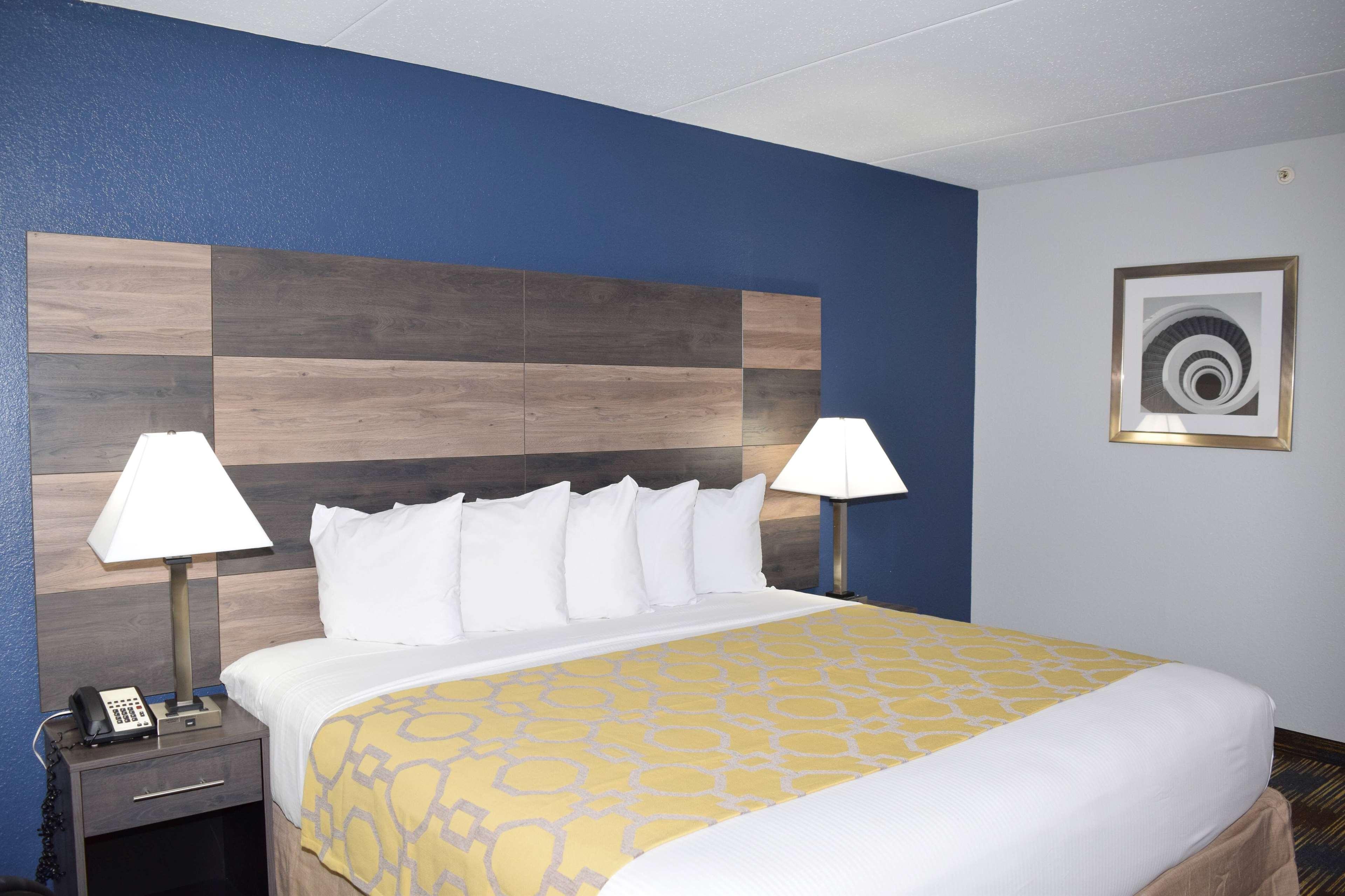 Baymont By Wyndham - Chicago - Addison - O'Hare Exterior foto
